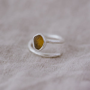 #5 Brushed Golden Yellow - Small Gem