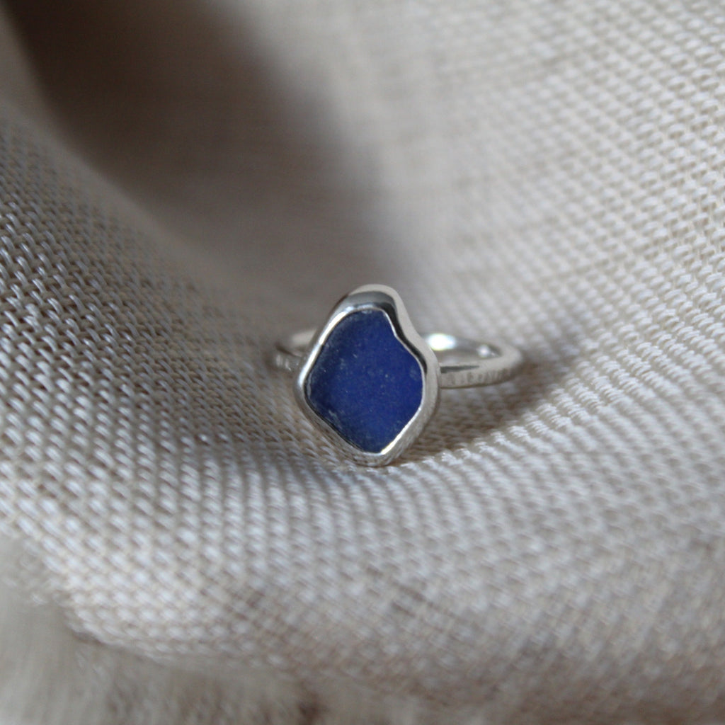 Sea Glass Ring A - Cobalt Blue (Size L)